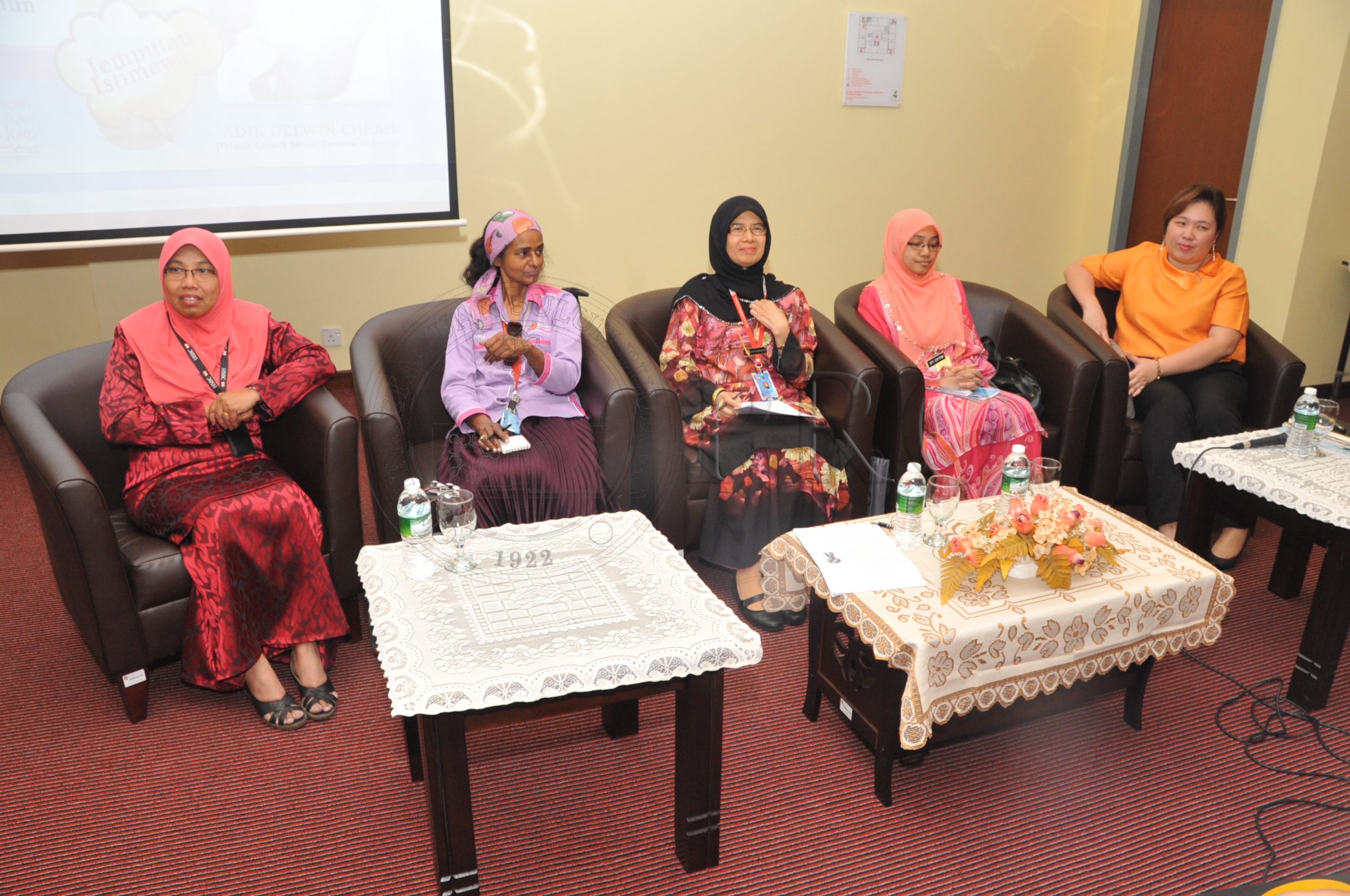 PRO 14 03 AUTISME PRO 6377